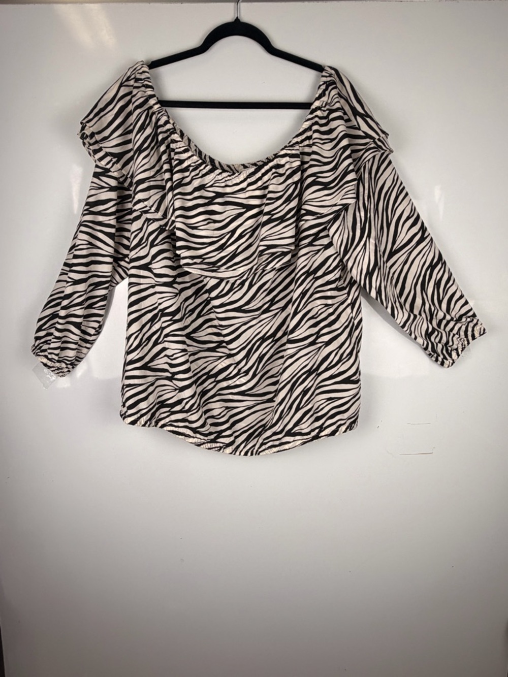 NWT Michael Kors Black and White Off-Shoulder Zebra Print Blouse